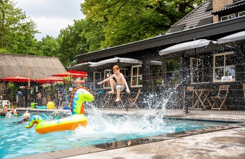 Zwembad camping de vinkenkamp